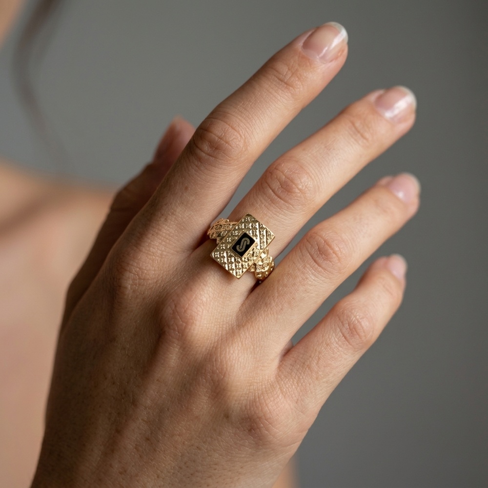 Anillo de Oro 10K de 2.4 g — Maxi Gold, referencia MG-AN-10K-0060